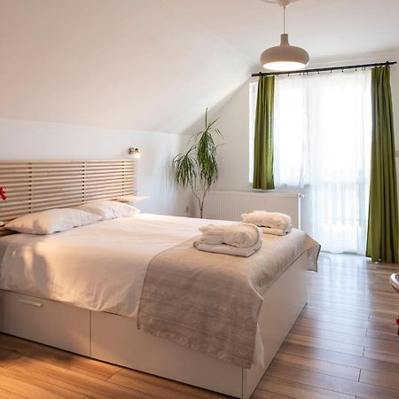 Hotel Szep Napot Vendeghaz Tordas Exteriér fotografie