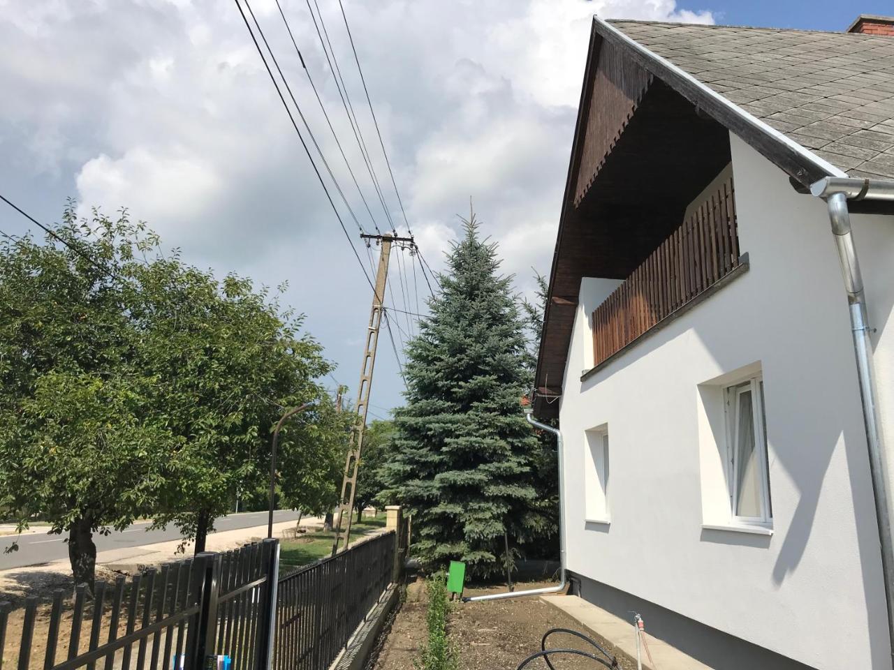 Hotel Szep Napot Vendeghaz Tordas Exteriér fotografie
